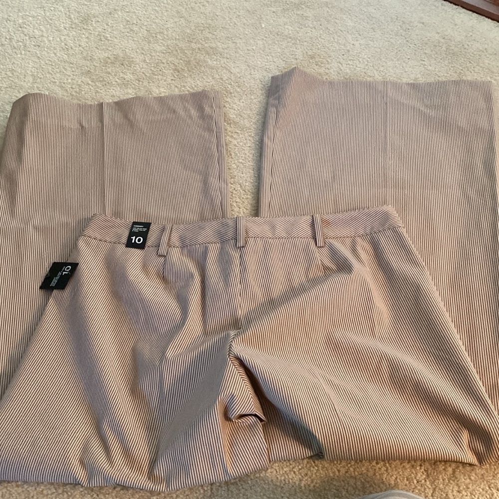 The limited NWT Cassidy fit super wide leg size 10 pants - Picture 8 of 11